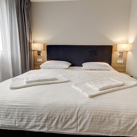 Hotel Dobosz Police Εξωτερικό φωτογραφία