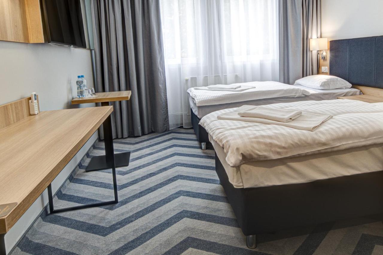 Hotel Dobosz Police Εξωτερικό φωτογραφία