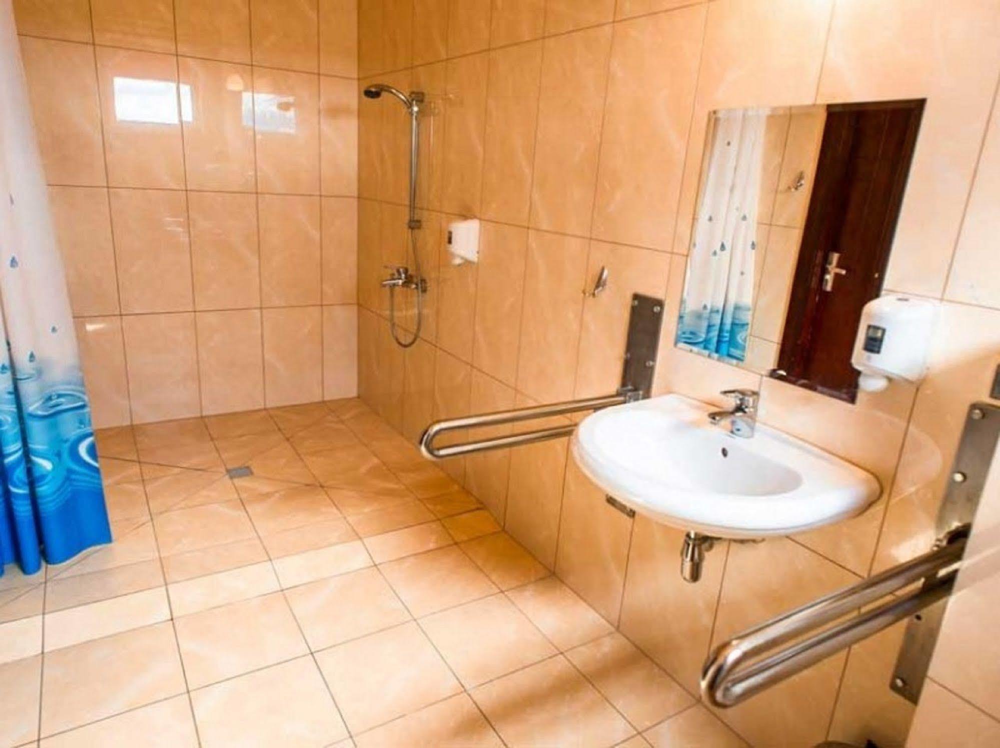 Hotel Dobosz Police Εξωτερικό φωτογραφία